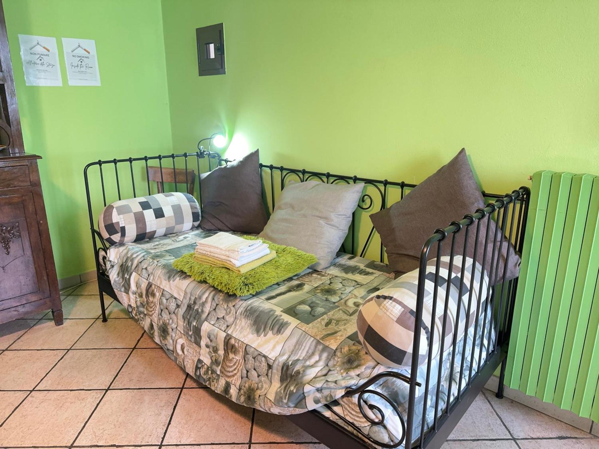 Casa Aromi Ed Arte Vendégház Asti Kültér fotó