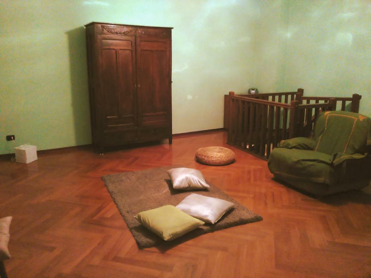 Casa Aromi Ed Arte Vendégház Asti Kültér fotó