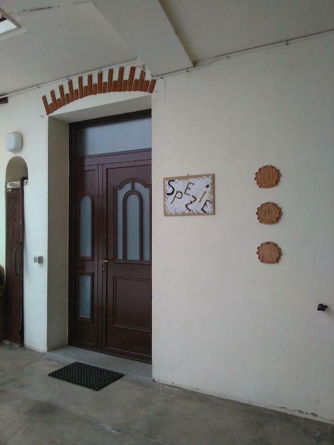 Casa Aromi Ed Arte Vendégház Asti Kültér fotó