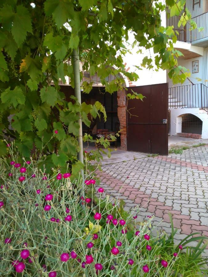 Casa Aromi Ed Arte Vendégház Asti Kültér fotó